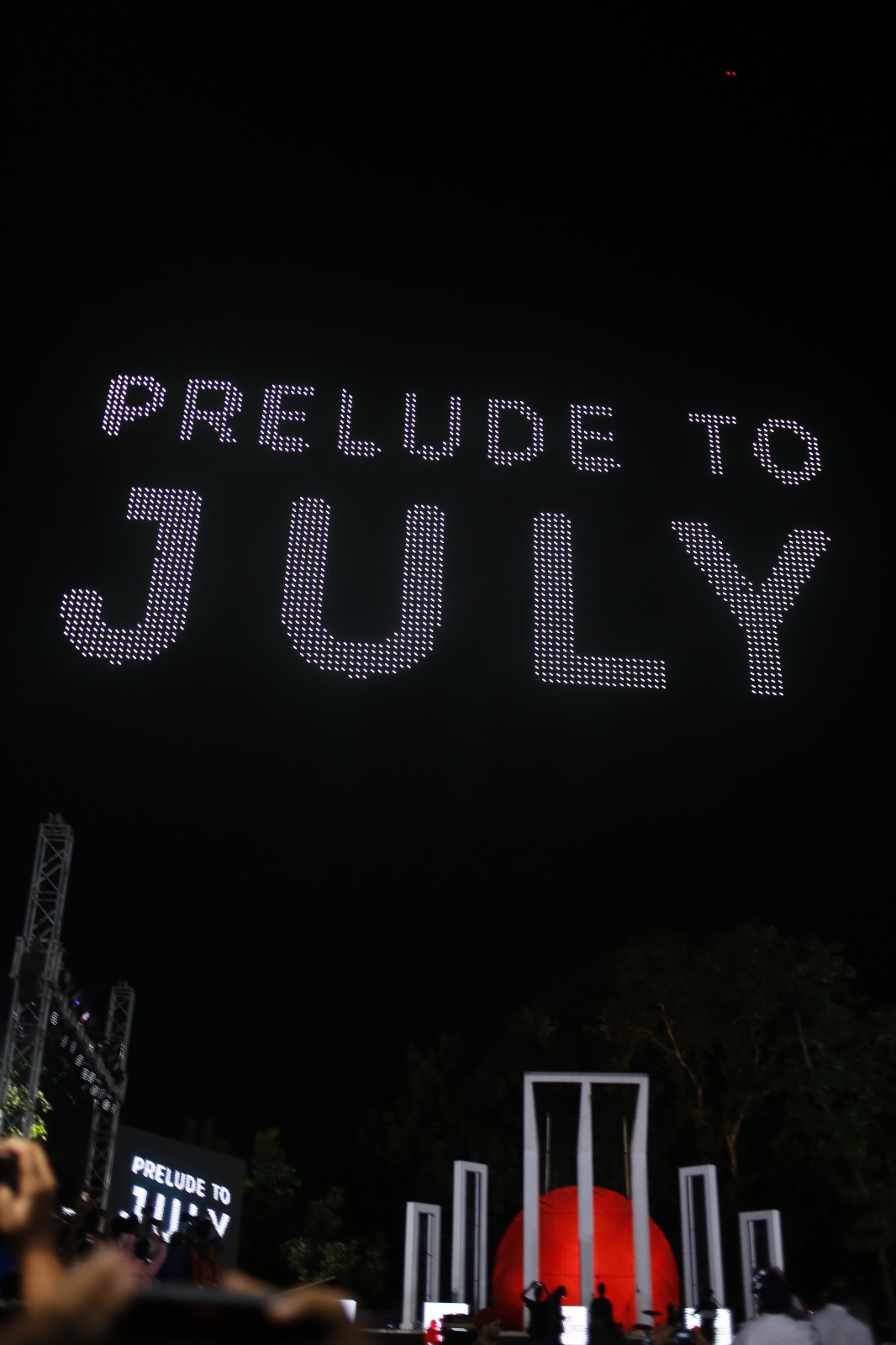 Sky lit up in tribute to July Uprising
