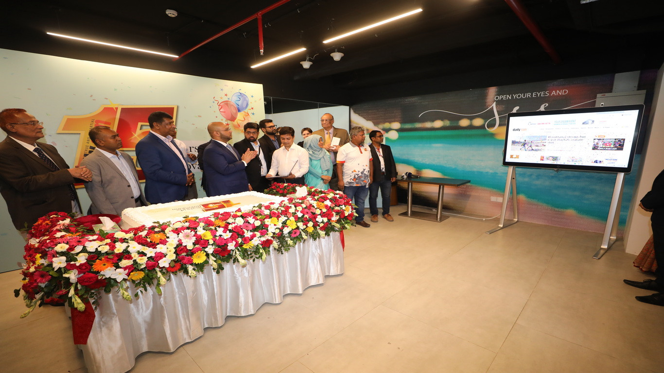 Daily Sun celebrates its 15th founding anniversary on Sunday amid grand festivity, and a rich presence of foreign diplomats.