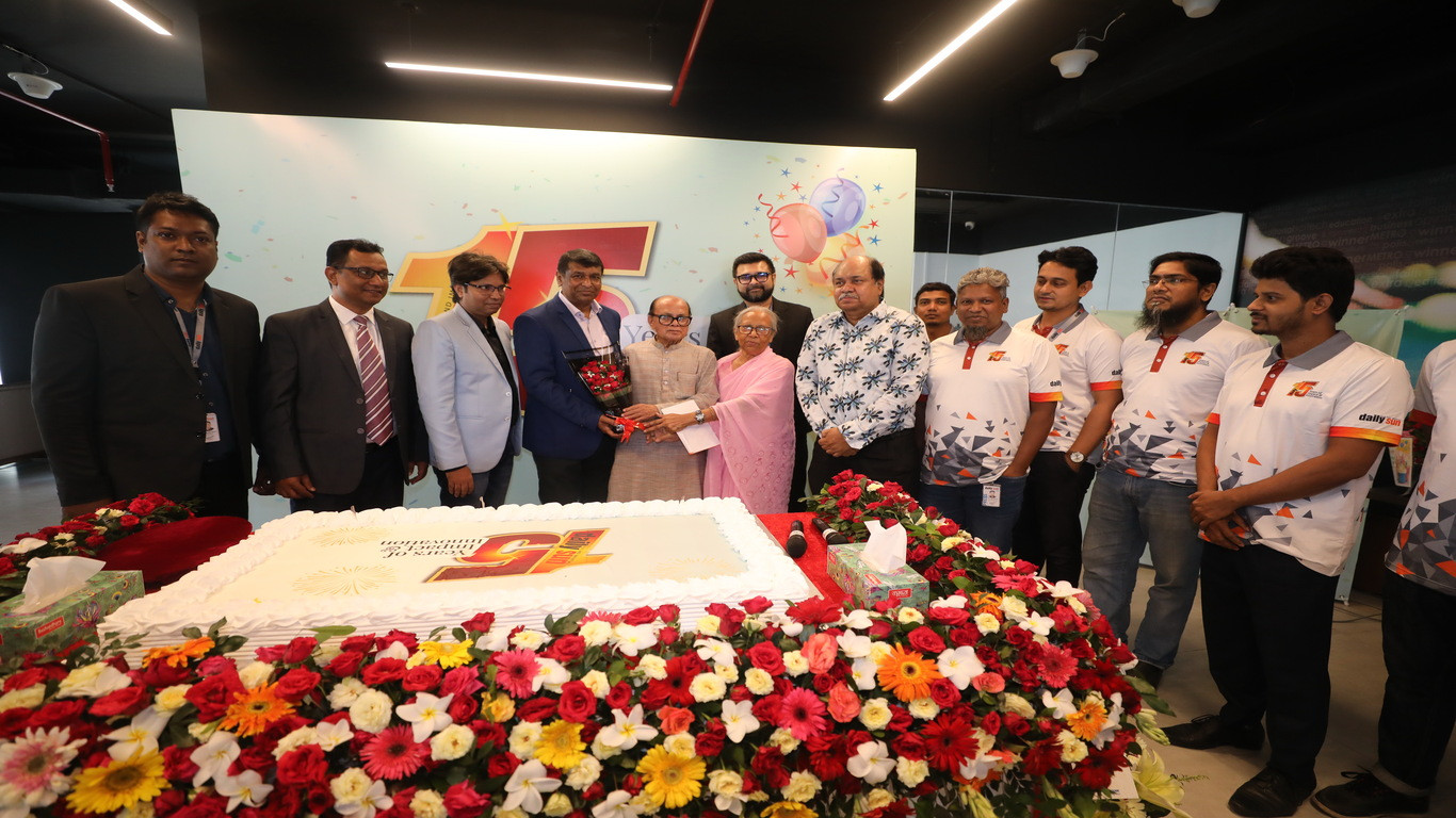 Daily Sun celebrates its 15th founding anniversary on Sunday amid grand festivity.
