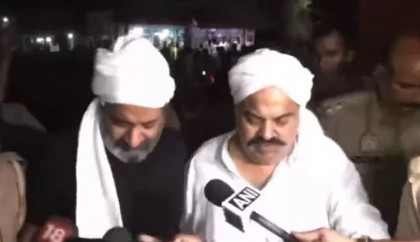 Atiq Ahmed: Ex-Indian politician and brother shot dead