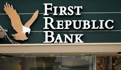 First Republic bank in limbo as shares fall further