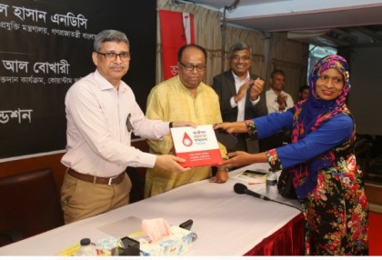 Voluntary blood donation incomparable to any human work