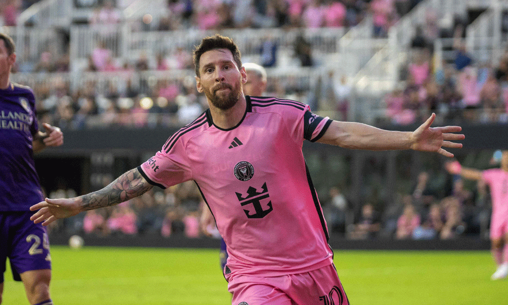 Messi's promised Barca contract, on a napkin, up for auction