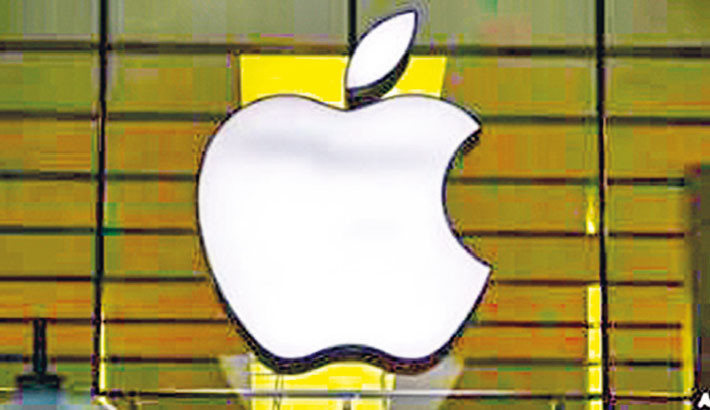 EU accepts Apple plan to open iPhone tap-to-pay to rivals