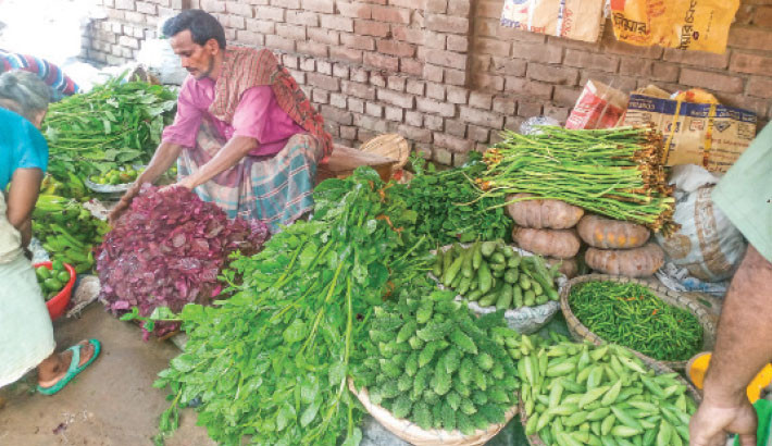Vegetables get too pricy to afford for many in Jhenaidah