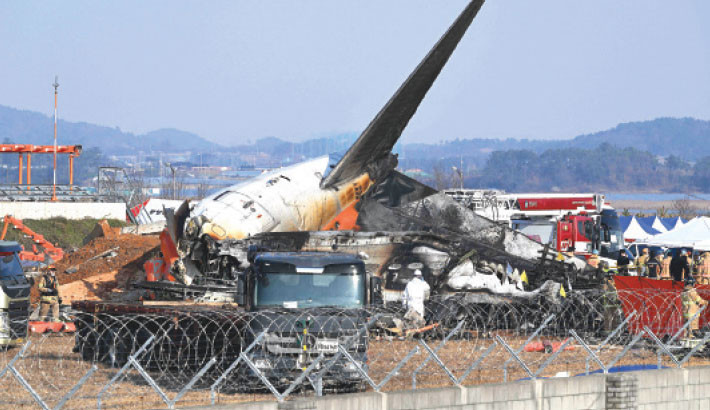 S Korea to adapt airport concrete barriers after plane crash