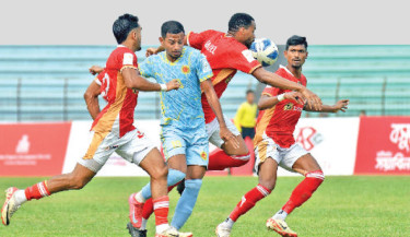 Goals, chaos, thunderstorms: But no winner