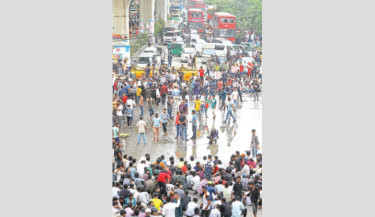 Chhatra Dal blockades Shahbagh again alleging ‘no visible progress in probe’