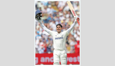 Gill piles on runs with maiden double ton
