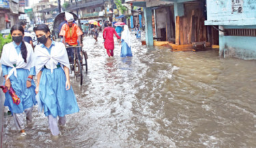 4 dead as rains flood areas