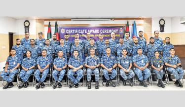 Trainees of BAF safety course receive certificates