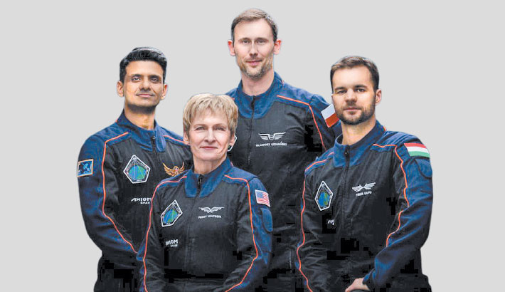 Axiom-4 mission crew return to Earth
