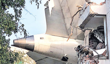 Fuel to Air India plane cut off moments before crash: Probe