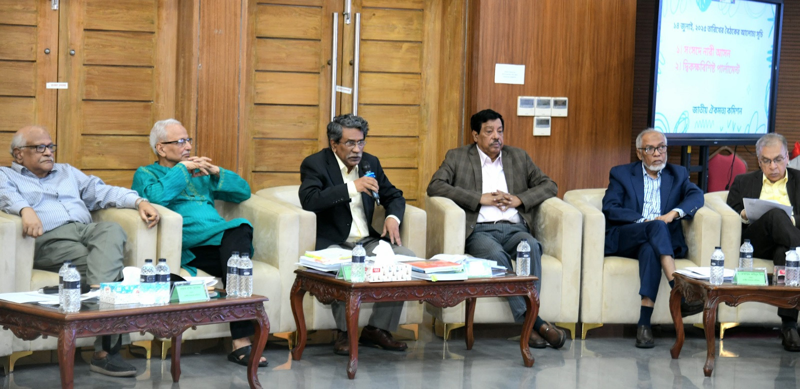 Prof Ali Riaz seeks women’s equal dignity in ‘reshaped Bangladesh’