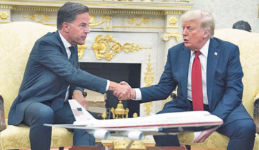 Trump threatens Russia with tariffs, boosts US weapons for Ukraine