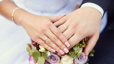 UAE govt officials to get 10-day marriage leave