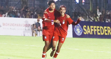 Bangladesh make it four in four