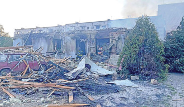 Russia, Ukraine trade deadly drone attacks