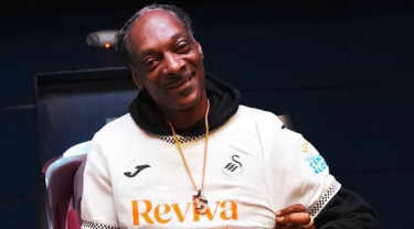 Hip hop legend Snoop Dogg becomes co-owner of Swansea City