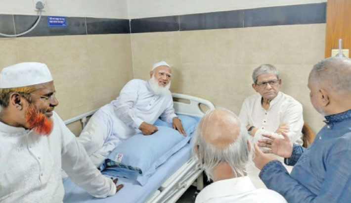 Fakhrul, Shafiqul  visit Jamaat ameer at hospital
