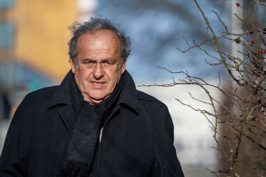 Platini scares off burglar at his French villa