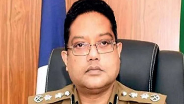 Sri Lanka sacks top cop over Easter Sunday bombings