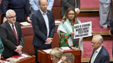 Australia's Parliament resumes with pro-Palestinian protests and calls for Israel sanctions