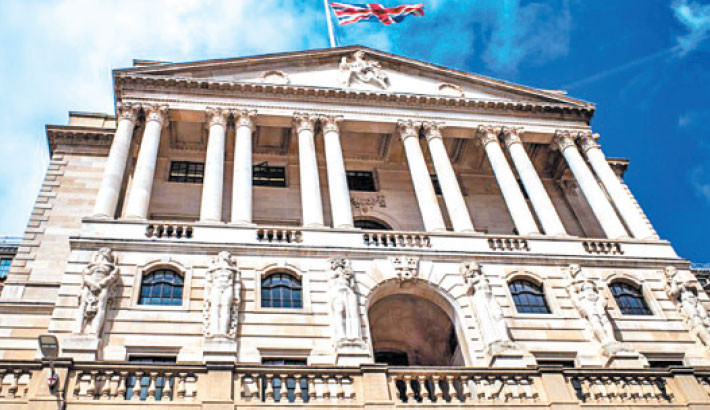 Higher UK borrowing adds to pressure
on Reeves