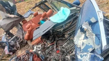 Death toll in Natore road crash hits 8