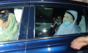 Khaleda Zia returns home after health check-up