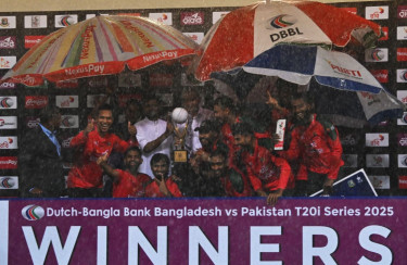 Litton credits bowlers for Pakistan series win