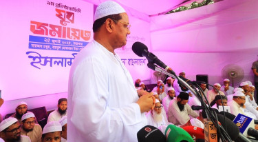 Charmonai Pir calls on all political parties to shun jealousy, work unitedly for country’s welfare
