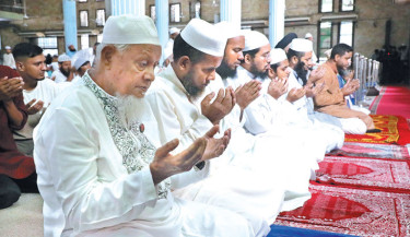 Tears, prayers for Uttara plane crash victims