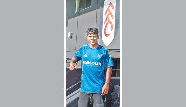 Fulham sign Bangladeshi-origin Farhaan