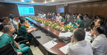 Chinese medical team offers full support in treating burn victims