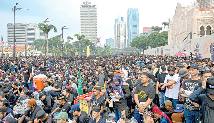Malaysians protest rising living costs, ‘lack of reform’
