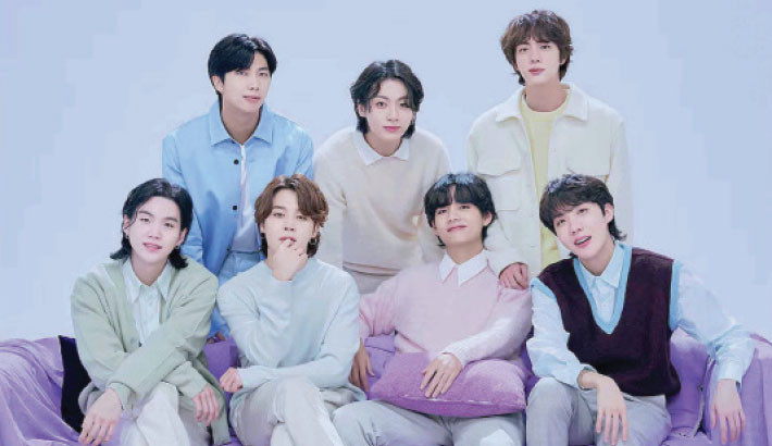 BTS live album debuts at no 10 on Billboard 200