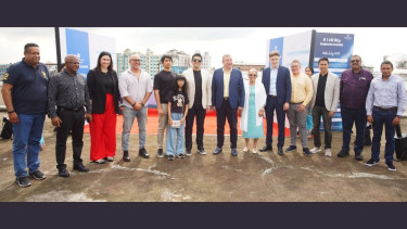 Universal Menswear Ltd unveils rooftop solar power system