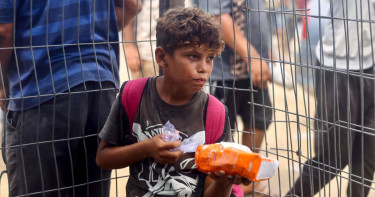 Gaza famine warning as Israel resists ceasefire calls