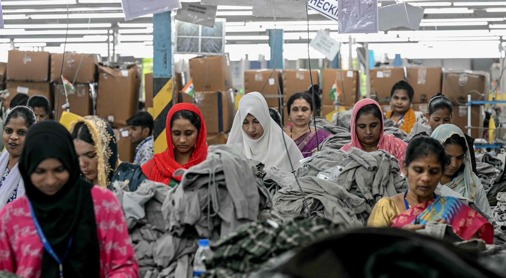 Trump hits India with 25% tariff and 'penalty' over Russia ties