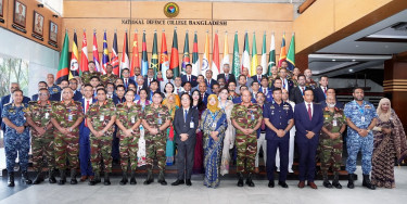 Army chief urges fellows to lead Bangladesh’s strategic future