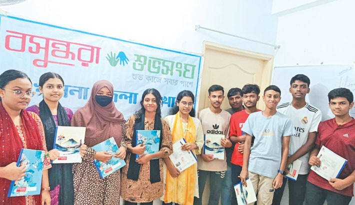 Science workshop in Khulna ignites curiosity in young minds