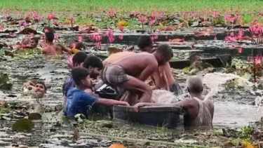 Two drown as boat capsizes in Gazipur water body