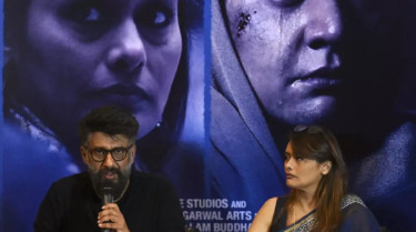 Filmmakers try to cash in on India-Pakistan battle
