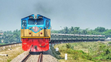 Govt hires eight pairs of trains for 5 August programme