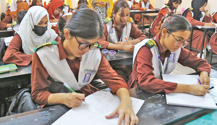 Academic activities at Milestone School and College resumed on Wednesday, 15 days after a plane crash in Uttara, Dhaka. The college section reopened as students from grades nine to twelve returned to the college campus in the morning. -Focus Bangla