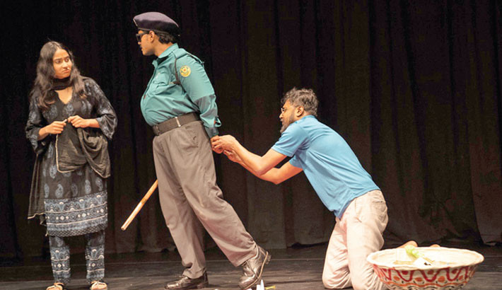 The bustling world of hawkers on stage