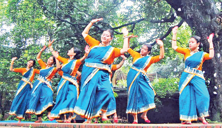 Grace in motion — artists light up Bakultala with vibrant performances during a dance festival at Dhaka University's Faculty of Fine Arts on Friday. -Focus Bangla