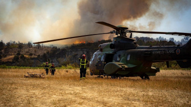France's huge wildfire will burn for days: Authorities