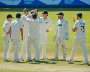 New Zealand complete crushing innings win over Zimbabwe